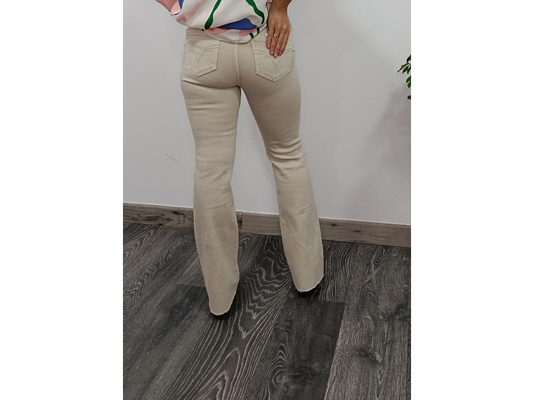 Calça Flare Fit 2