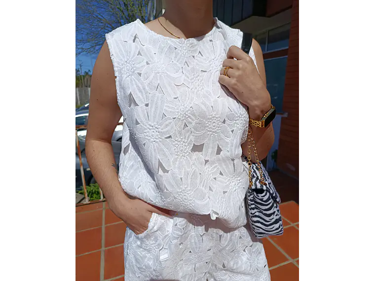 Blusa Bordada 1