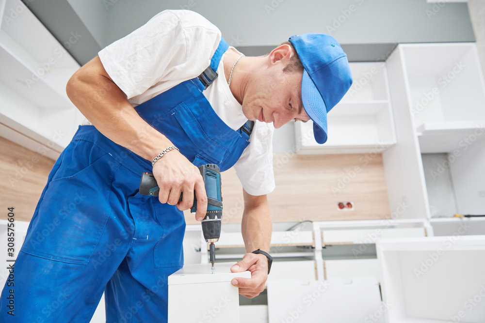 2 sillas / 2 veladores