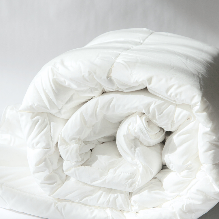 Edredón Hipoalergénico 300 Gr. 1