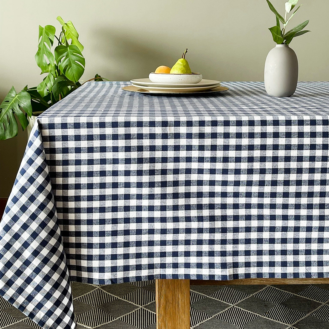 Mantel Mini Checks 1