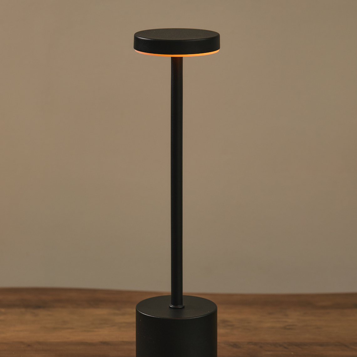 Lámpara Táctil Lúmina 6