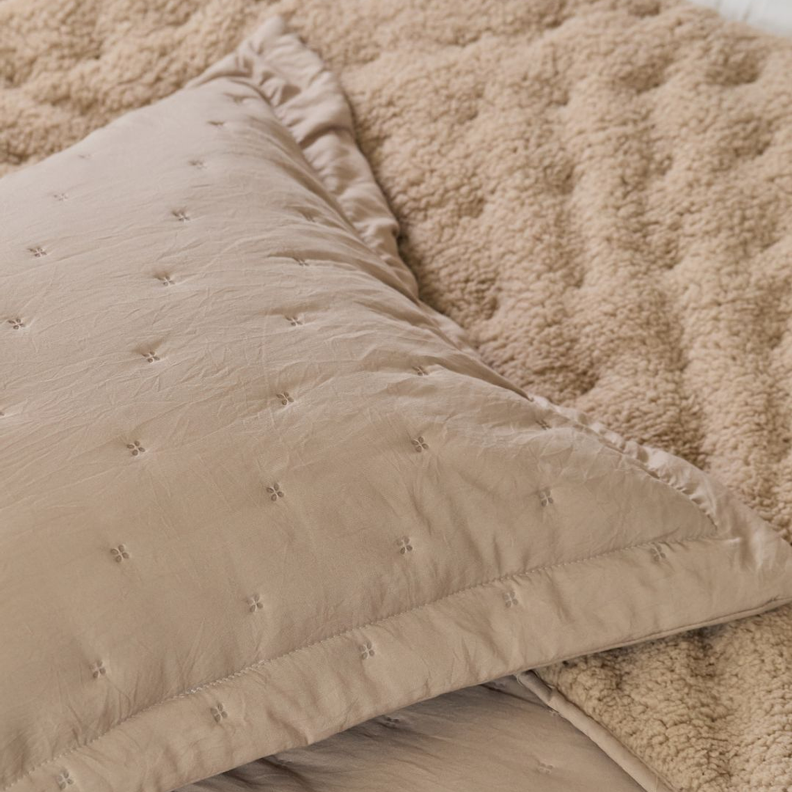 Cubrecama Clara Sherpa 7