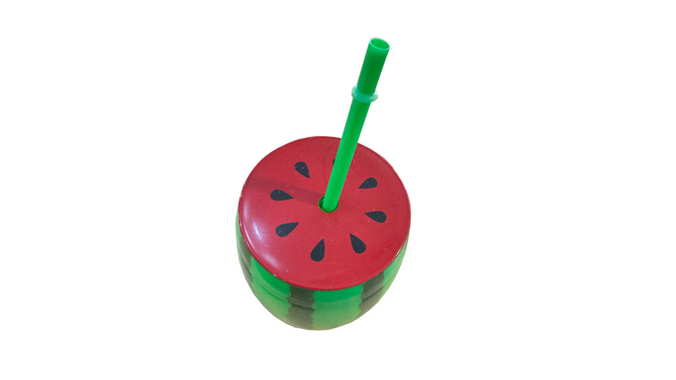 Copo com palinha para água ou sumo 600ml 14x7cm com figura melancia 1