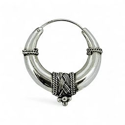 Argola Meia Lua Trabalhada