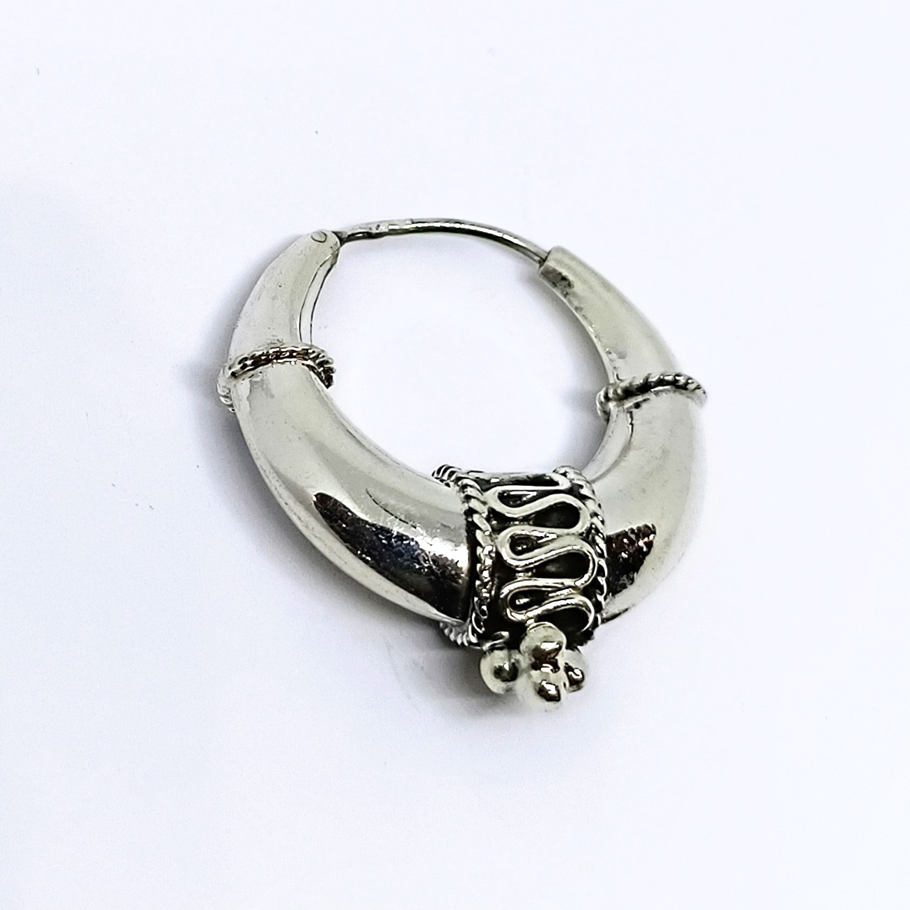 Argola Meia Lua Trabalhada