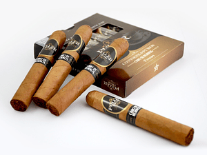 Puros Cabo de Hornos Fuller Cigar (x4)