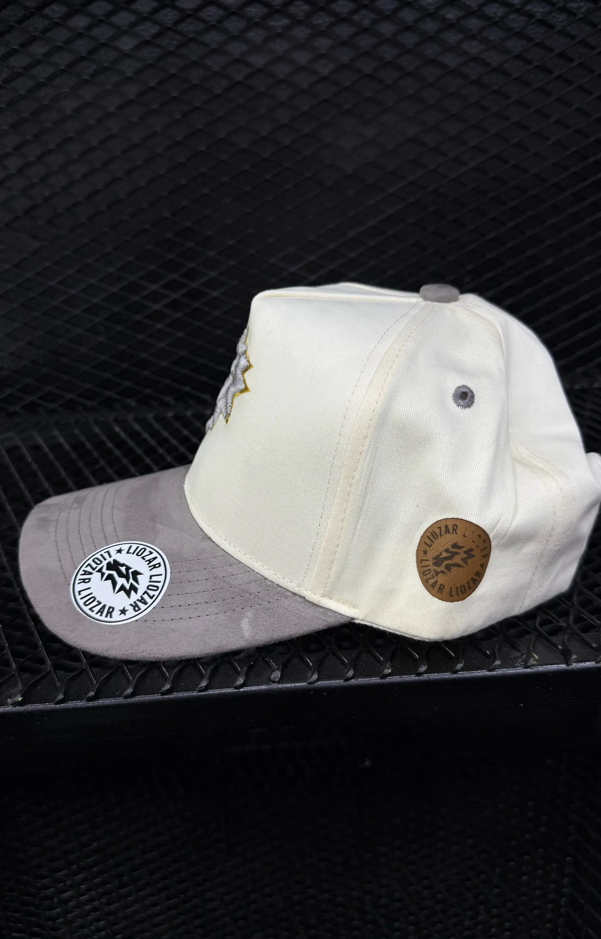 GORRAS DE GAMUZA UNISEX-LEON 6