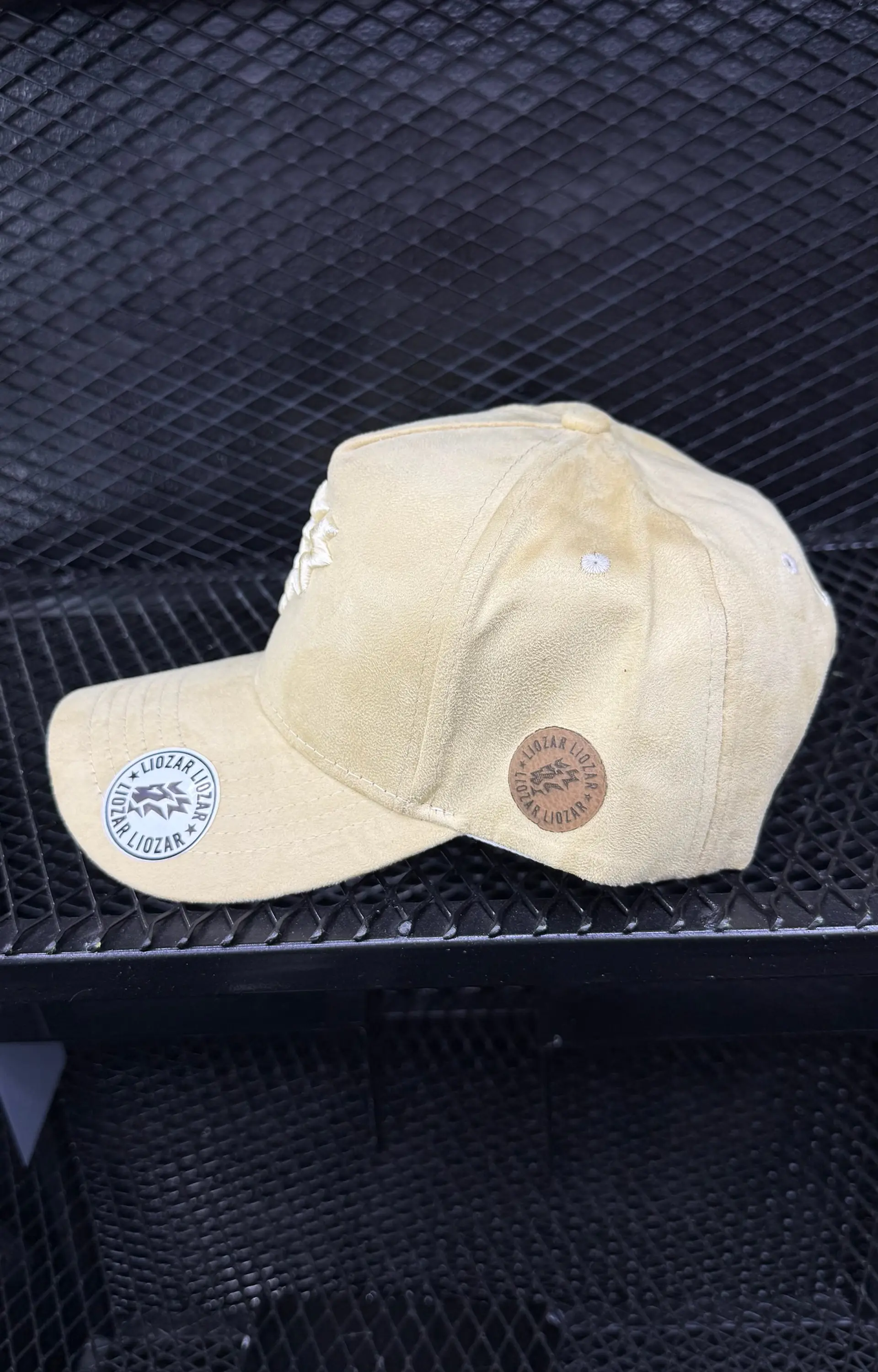 GORRAS DE GAMUZA UNISEX-LEON 11