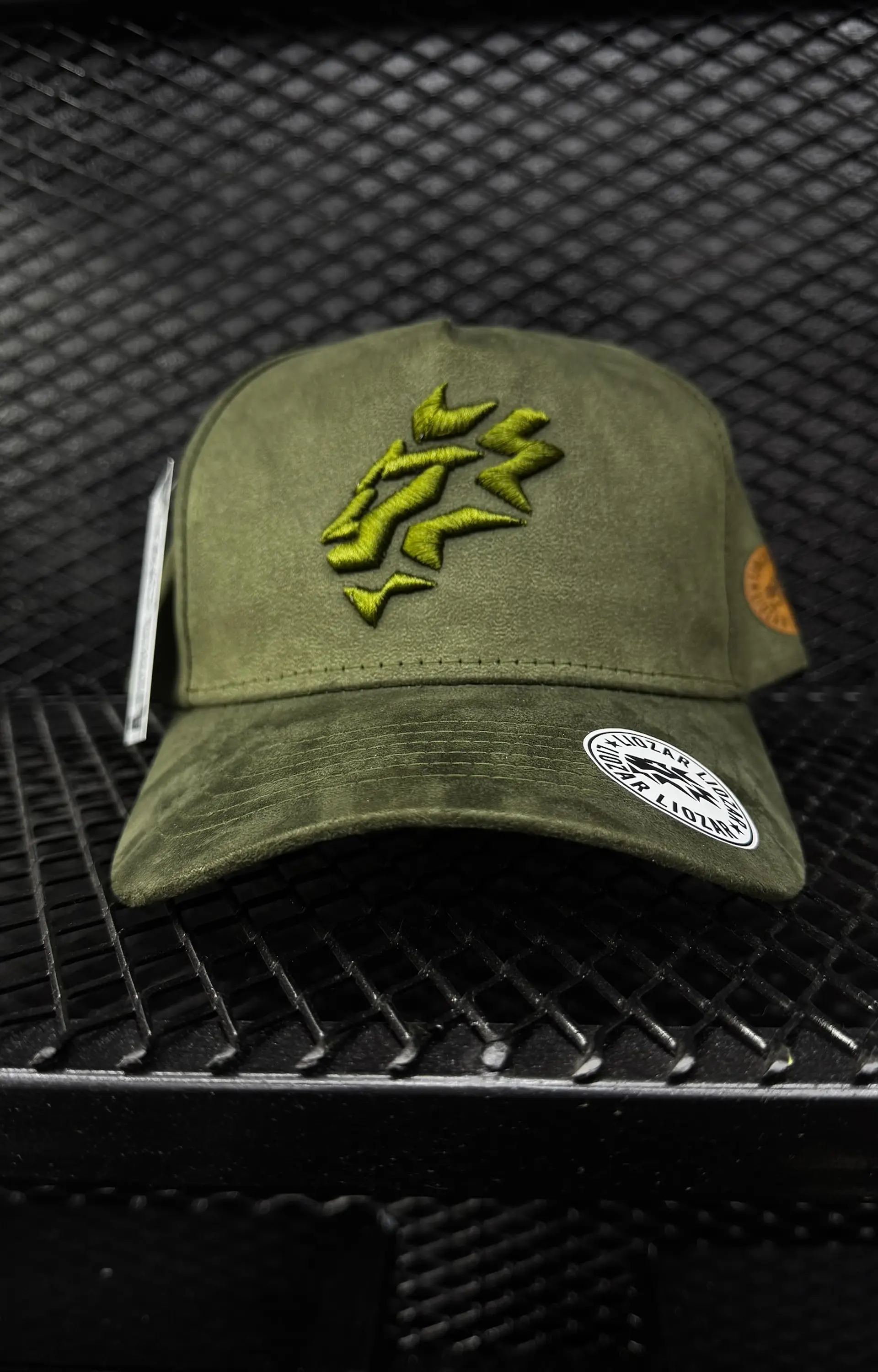 GORRAS DE GAMUZA UNISEX-LEON 29