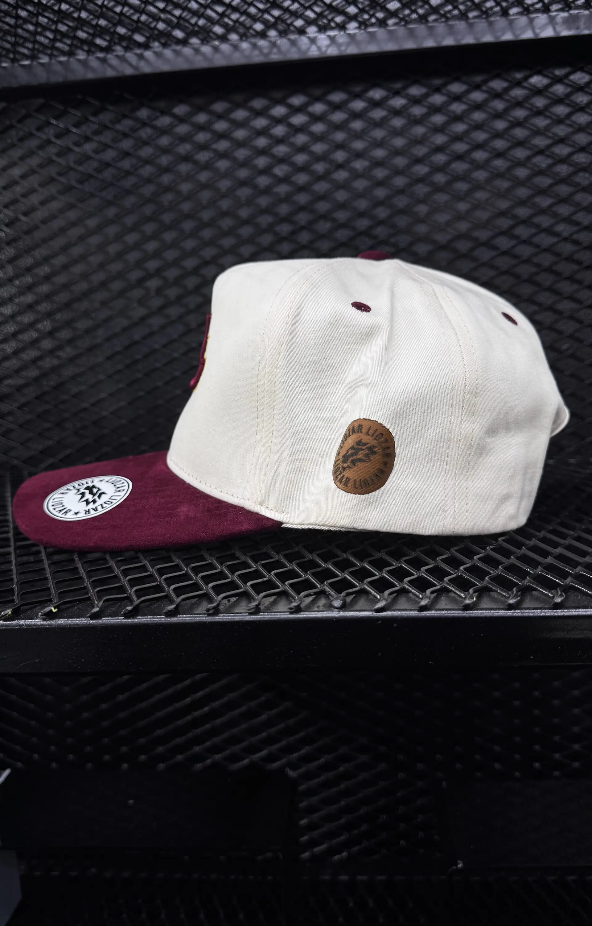 GORRAS DE GAMUZA UNISEX-LEON 34