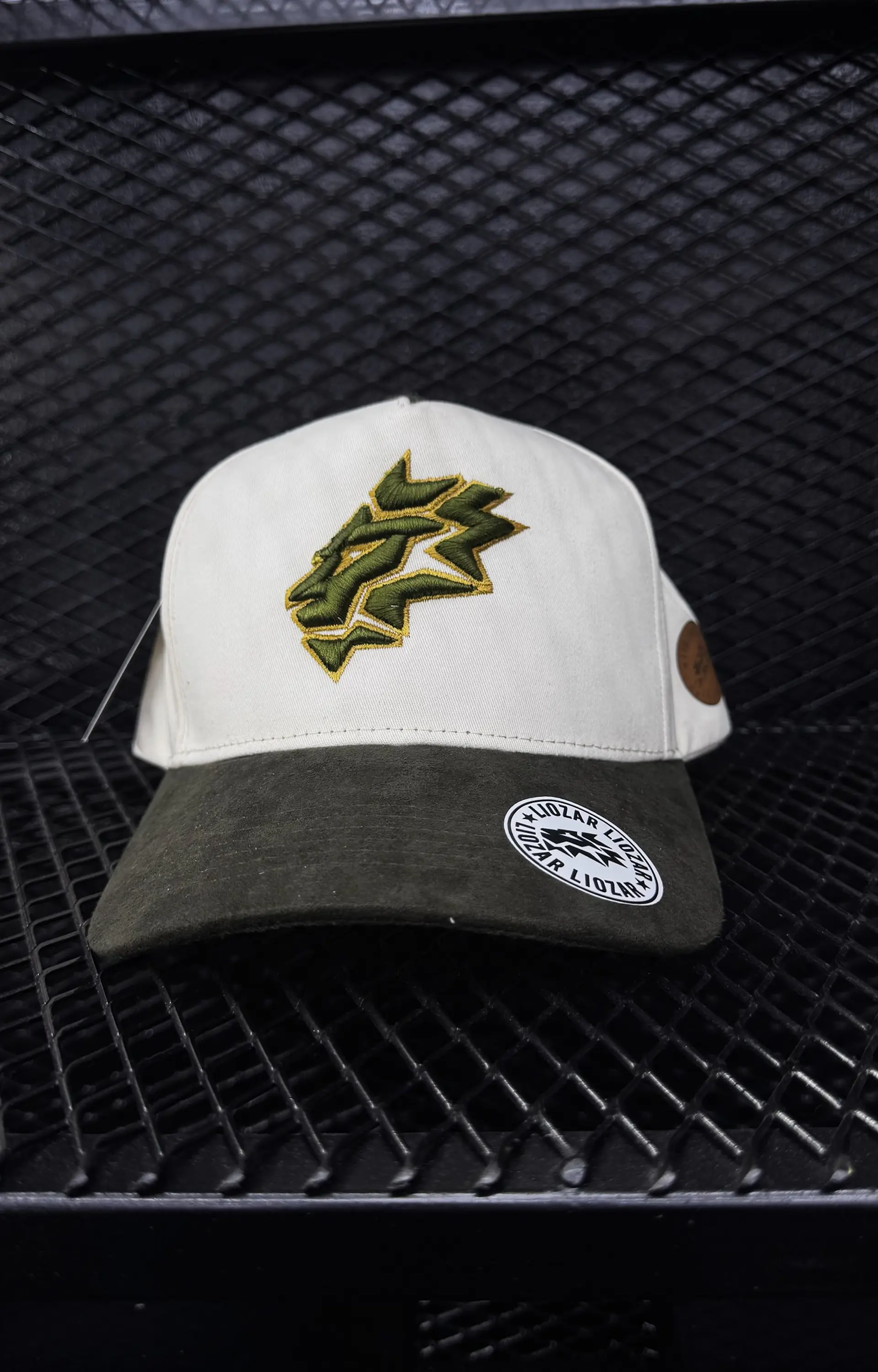GORRAS DE GAMUZA UNISEX-LEON 38