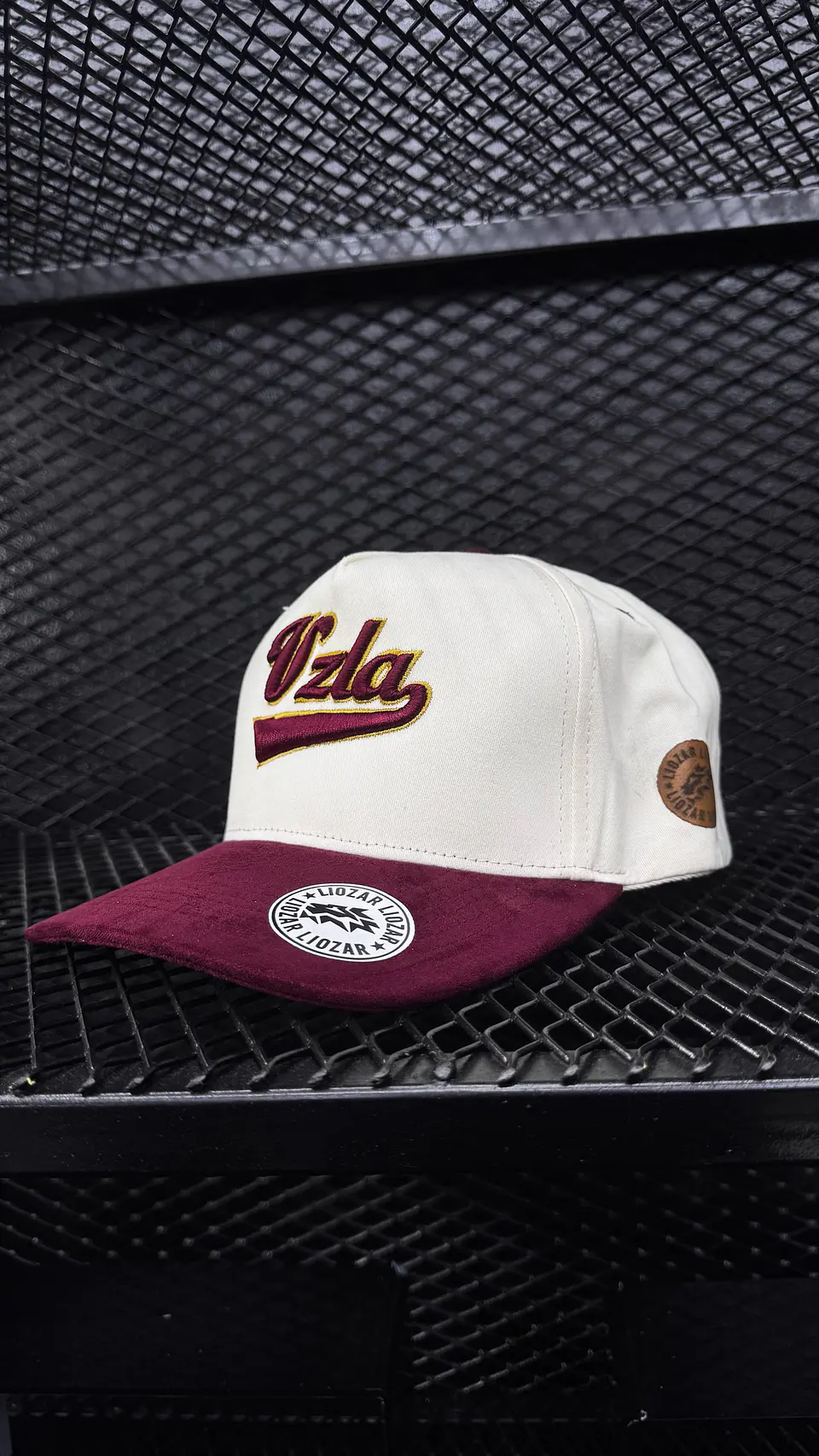 GORRAS DE GAMUZA UNISEX-VNZLA 2