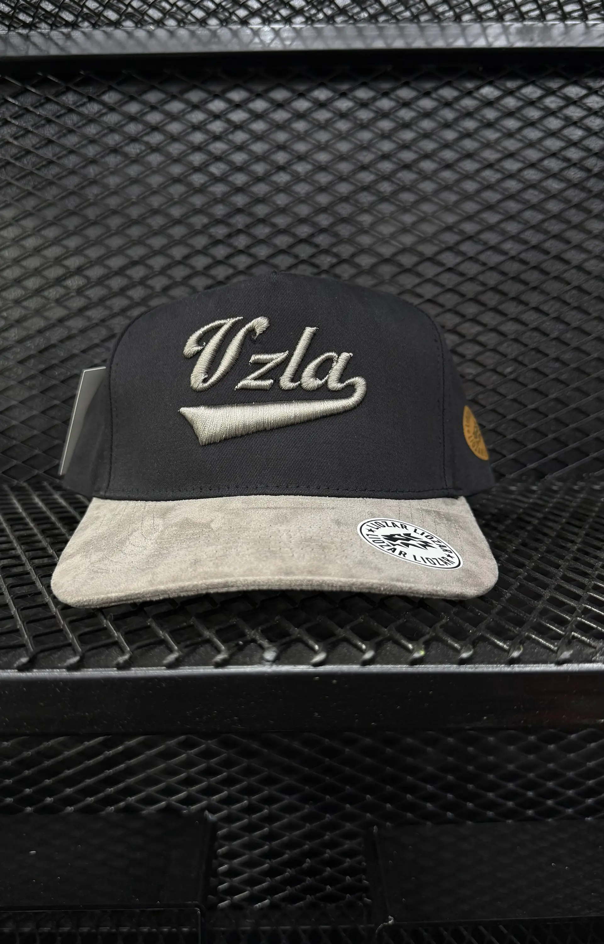 GORRAS DE GAMUZA UNISEX-VNZLA 9