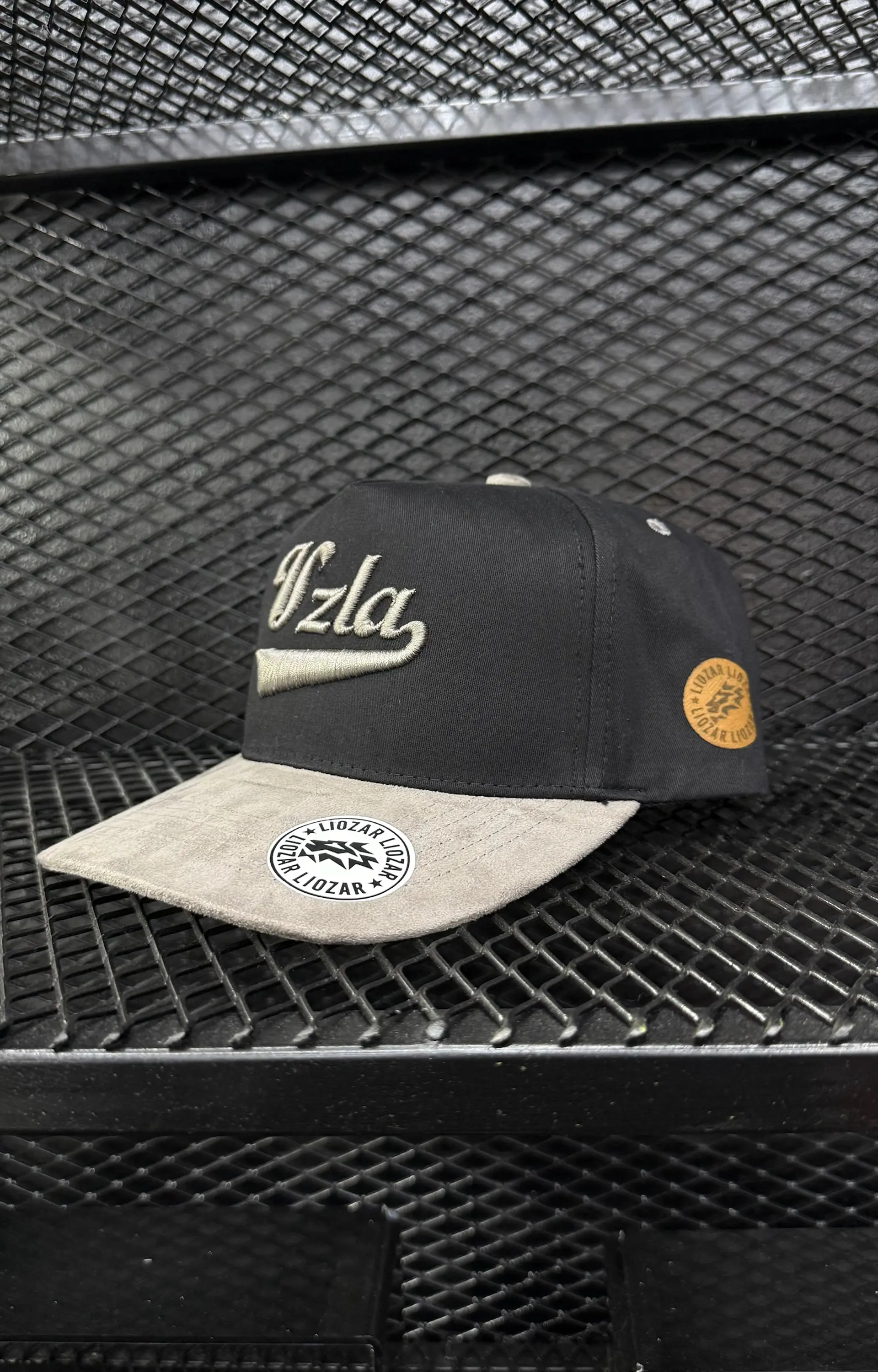GORRAS DE GAMUZA UNISEX-VNZLA 10