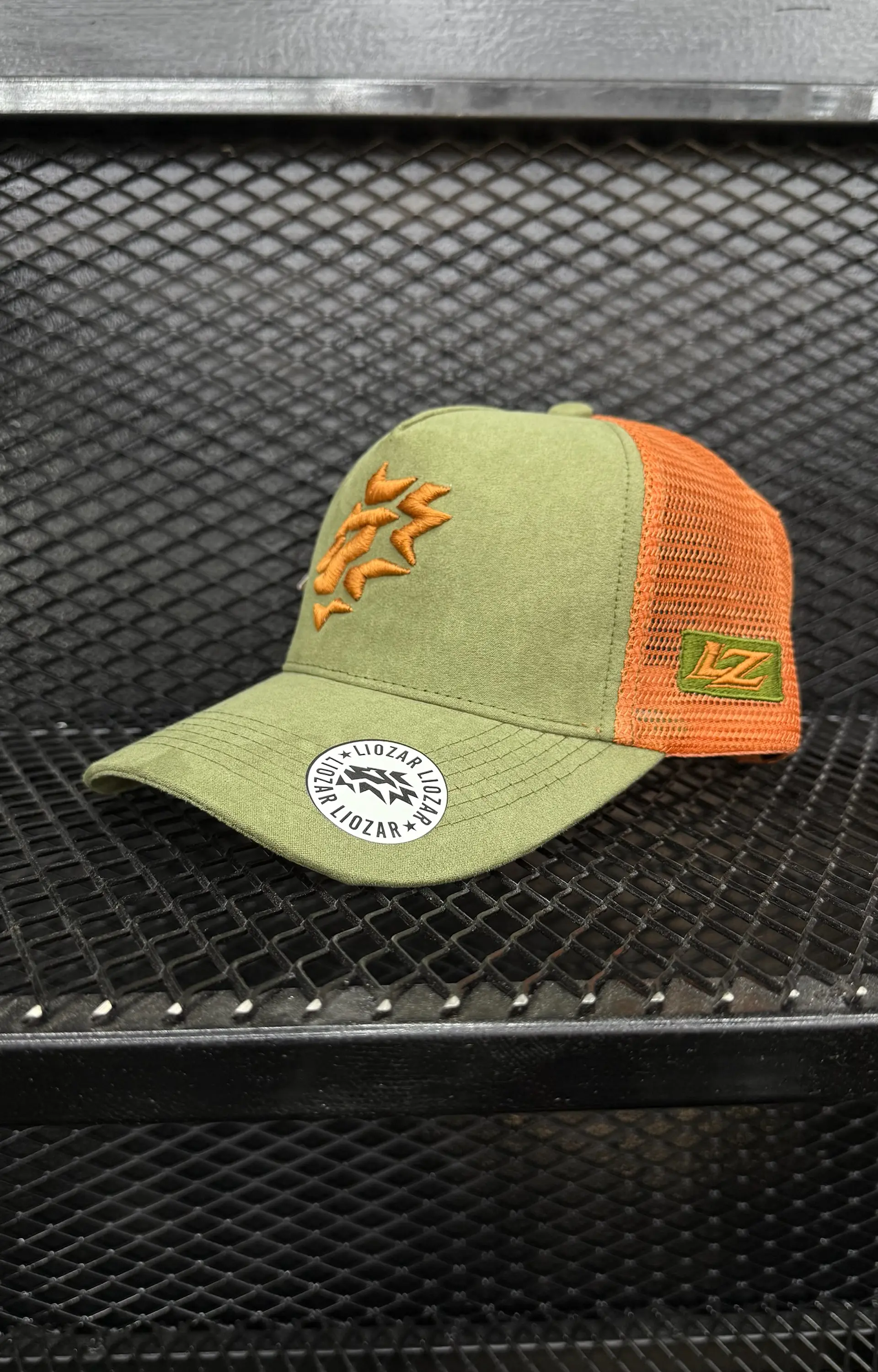 GORRAS DE GAMUZA Y MALLA UNISEX-LEON 5