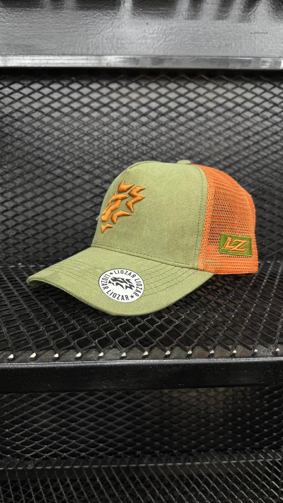 GORRAS DE GAMUZA Y MALLA UNISEX-LEON 5