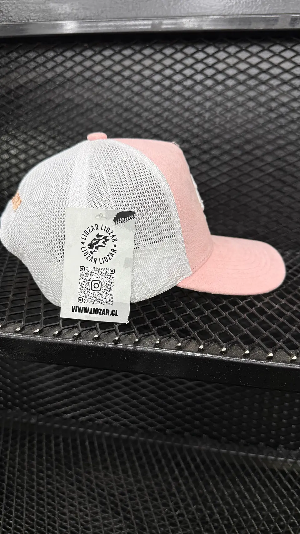 GORRAS DE GAMUZA Y MALLA UNISEX-LEON 8