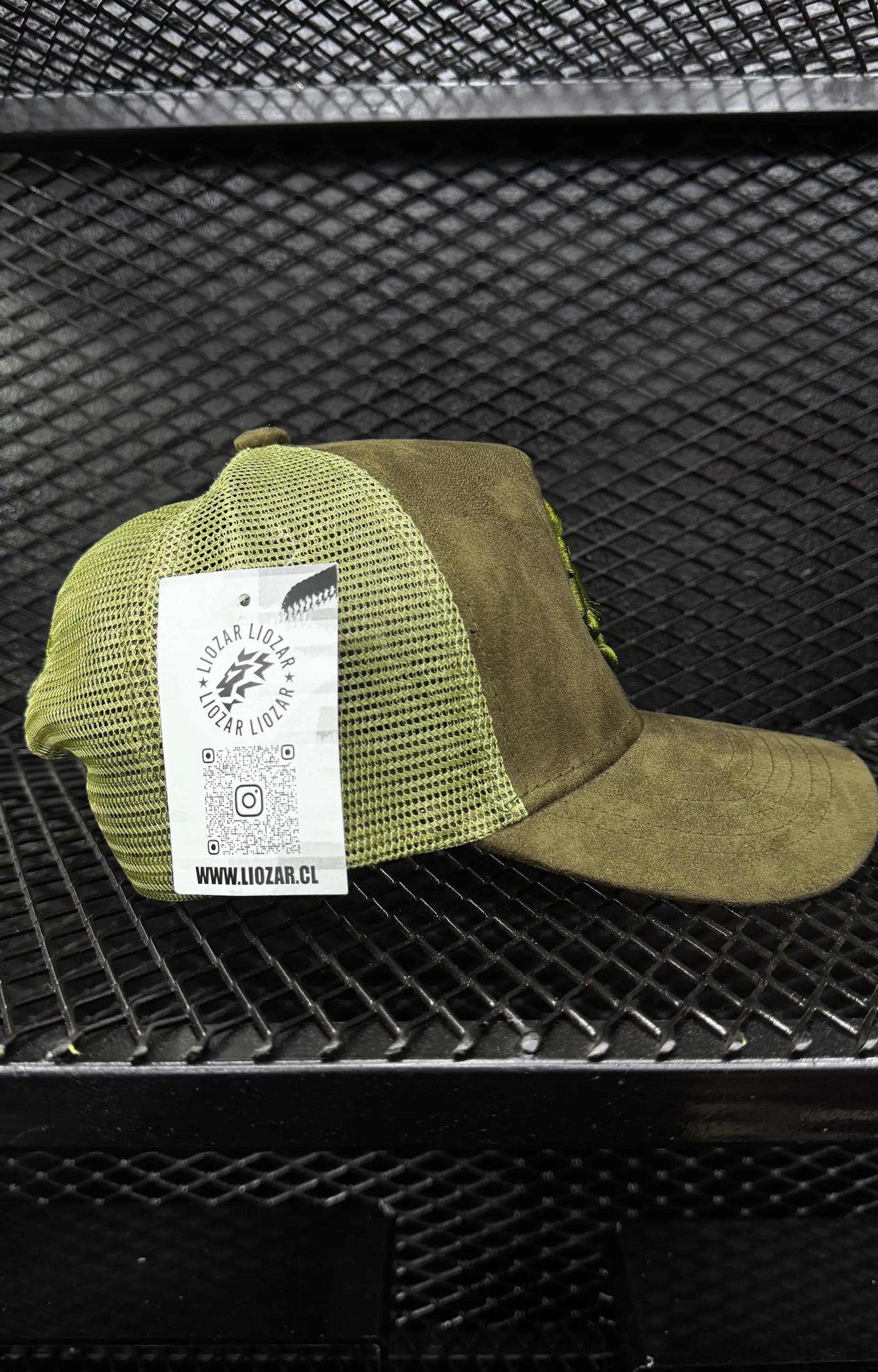 GORRAS DE GAMUZA Y MALLA UNISEX-LEON 11