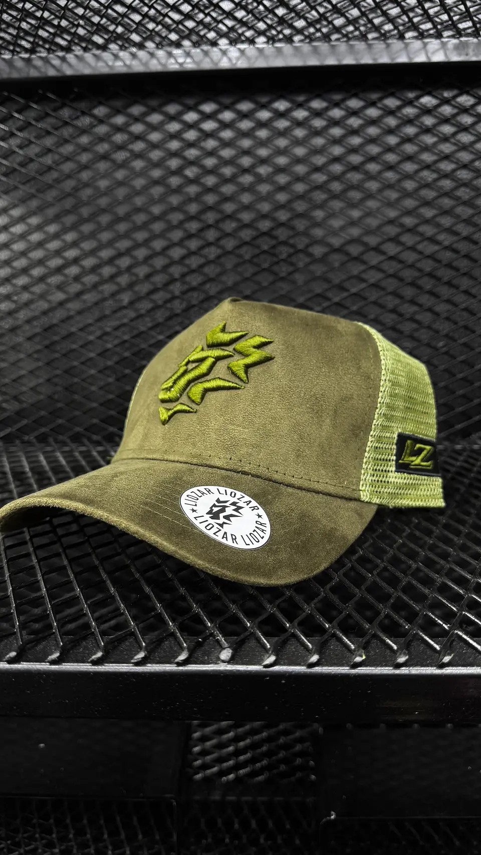 GORRAS DE GAMUZA Y MALLA UNISEX-LEON 12