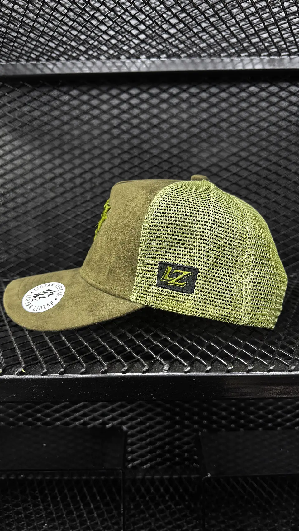 GORRAS DE GAMUZA Y MALLA UNISEX-LEON 14