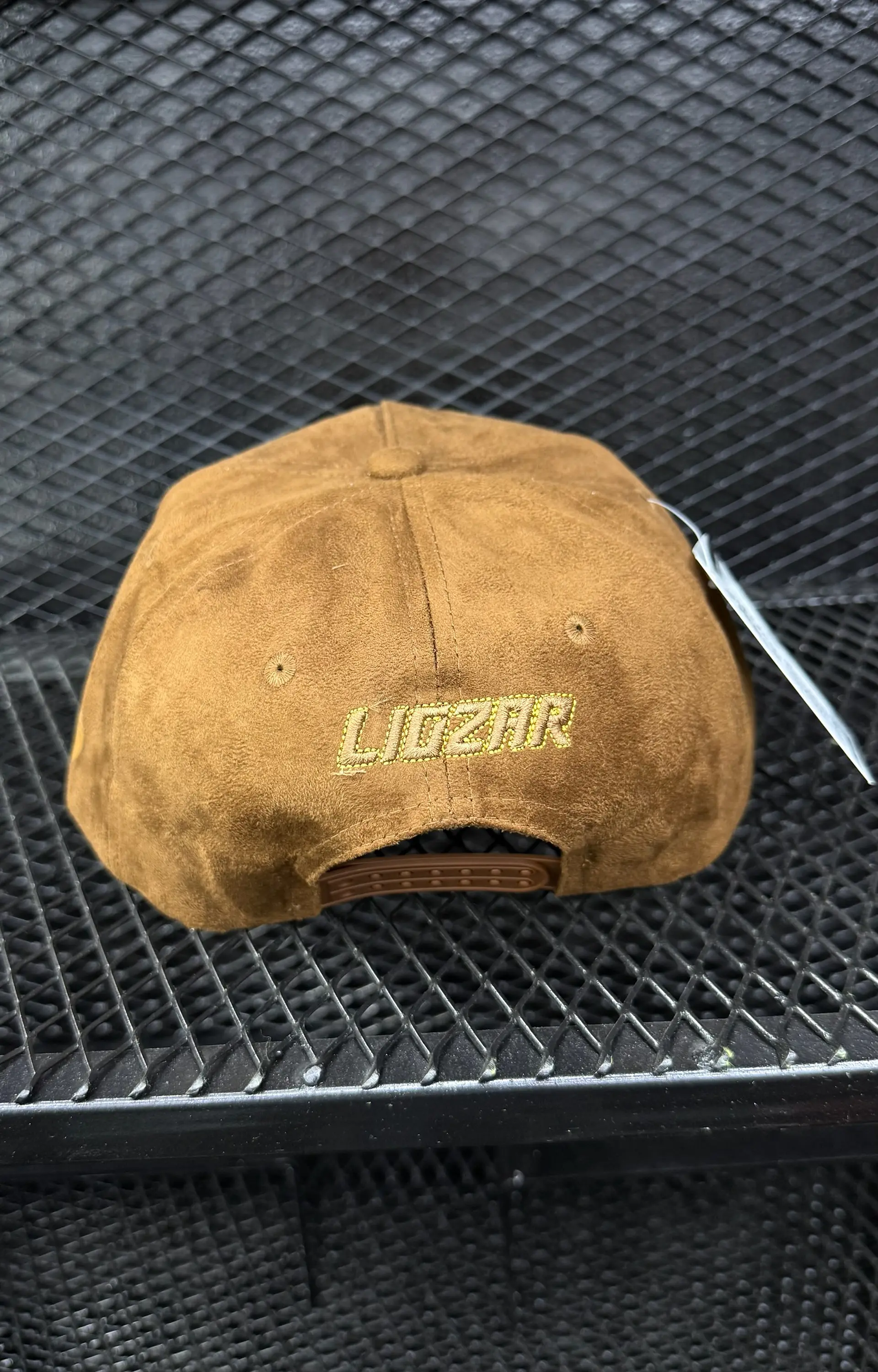 GORRAS DE GAMUZA UNISEX-LEON 43
