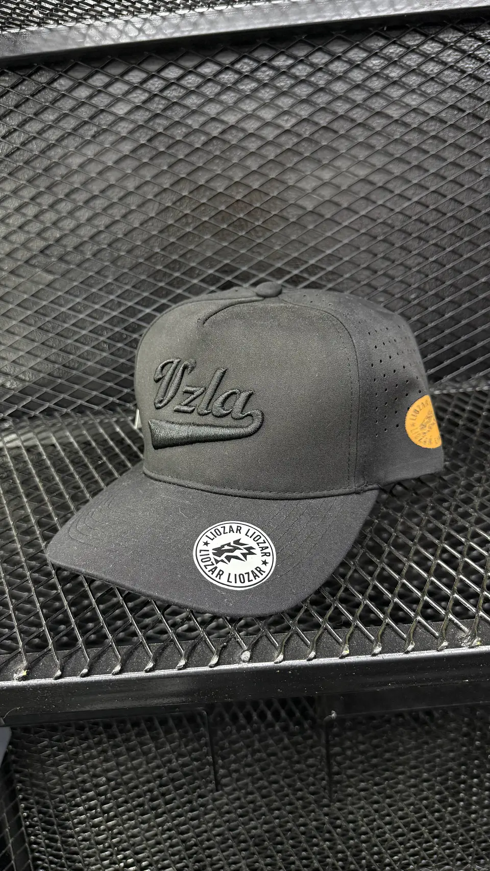 GORRAS DE ALGODON Y PERFORADA UNISEX- VZLA 2
