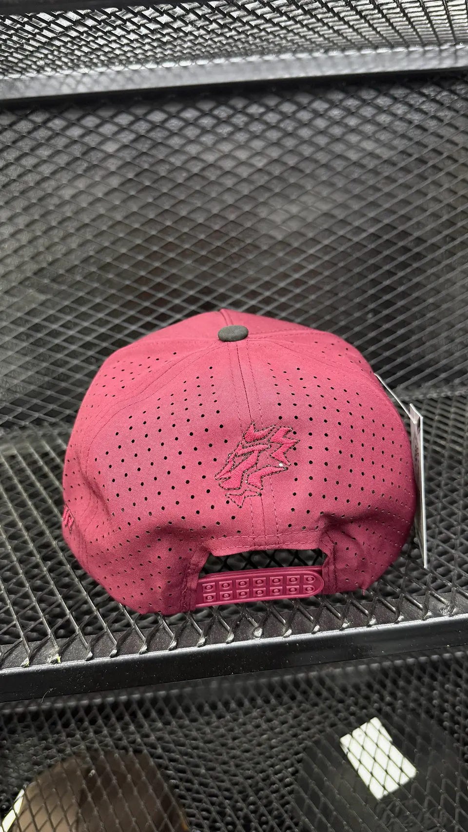 GORRAS DE ALGODON Y PERFORADA UNISEX- VZLA 2