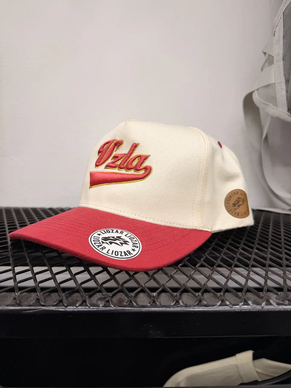 GORRAS DE GAMUZA UNISEX-VNZLA 15