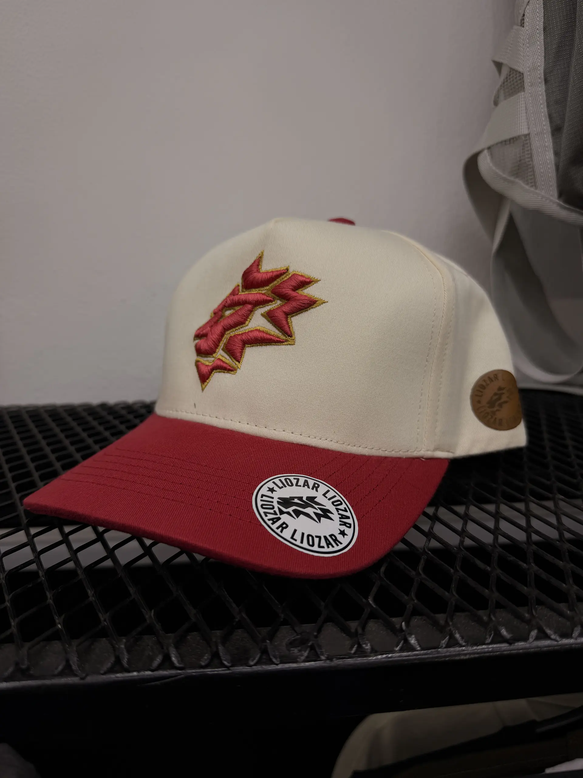 GORRAS DE GAMUZA UNISEX-LEON 45