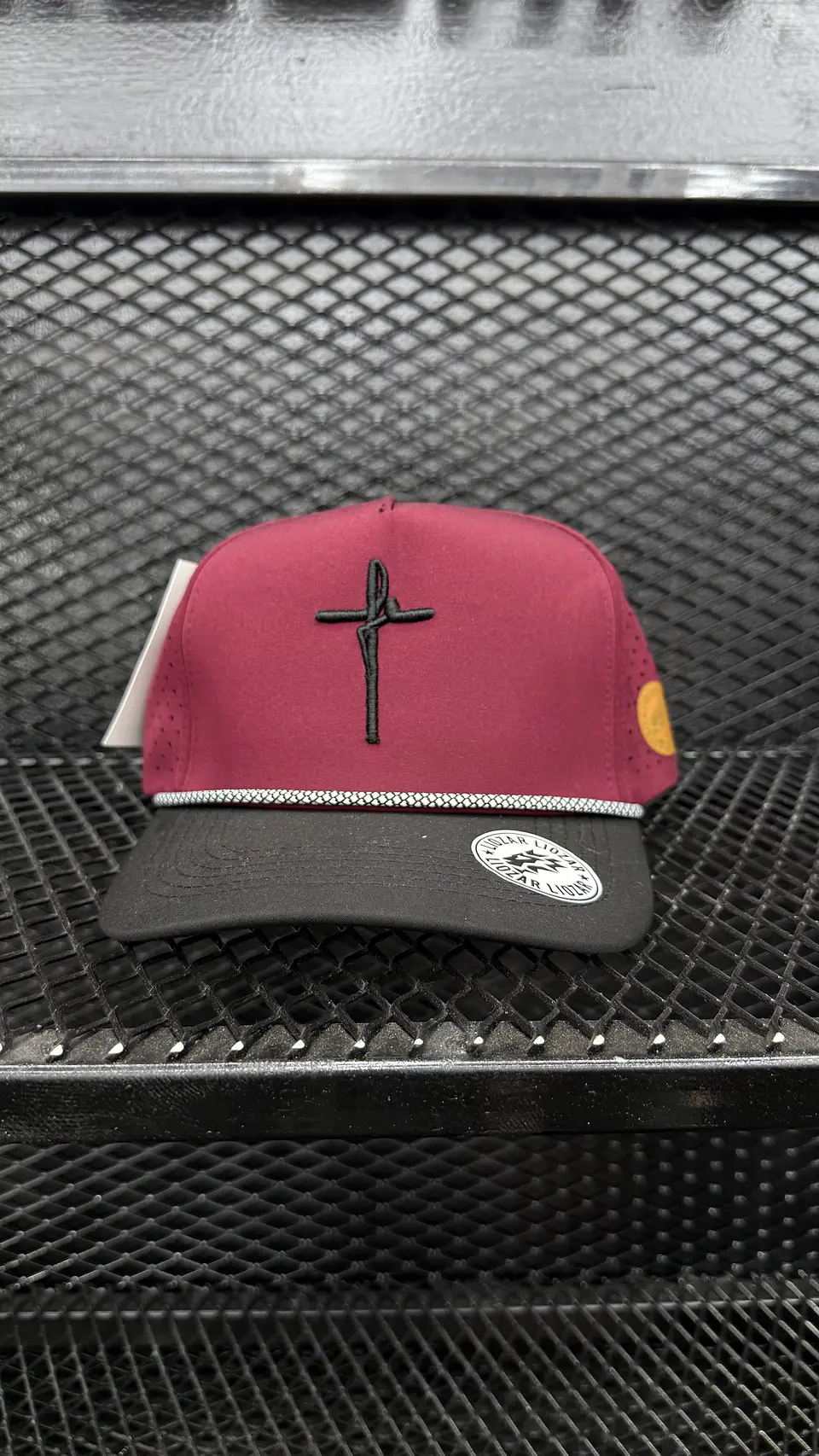GORRAS DE ALGODON Y PERFORADAS UNISEX- Fé 3
