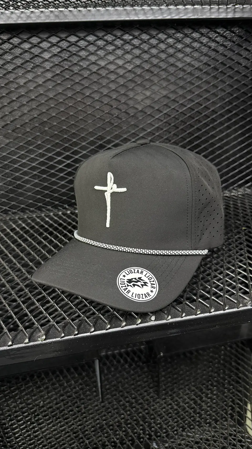 GORRAS DE ALGODON Y PERFORADAS UNISEX- Fé 8