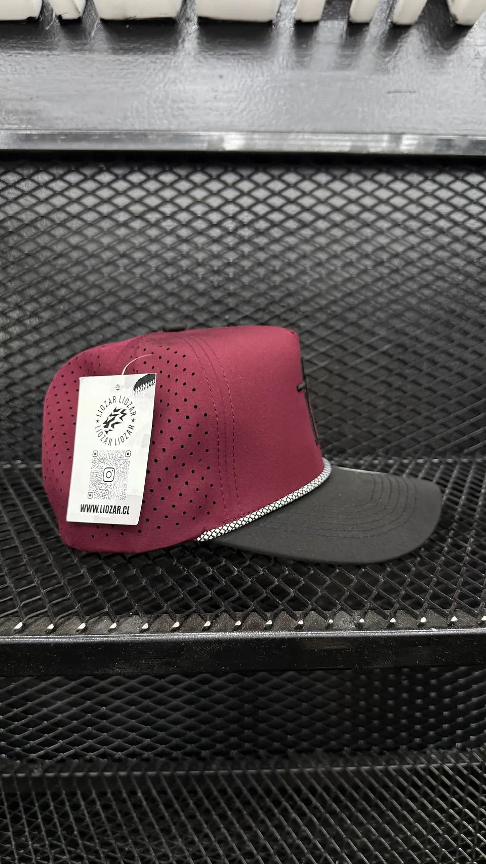 GORRAS DE ALGODON Y PERFORADAS UNISEX- Fé 9