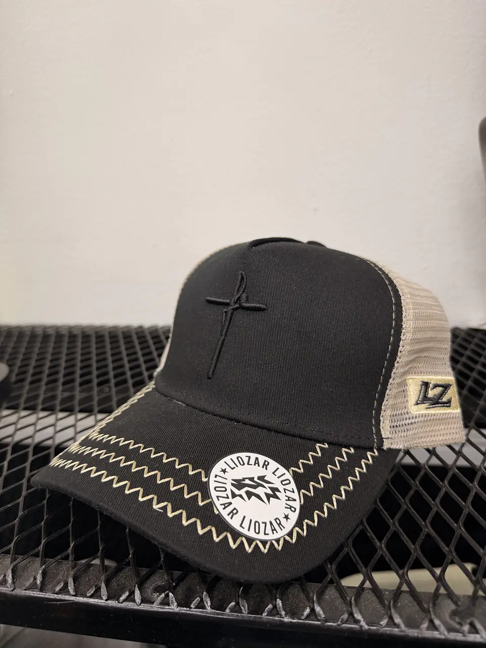GORRAS DE ALGODON MALLA VISERA TEJIDA UNISEX-Fé 2