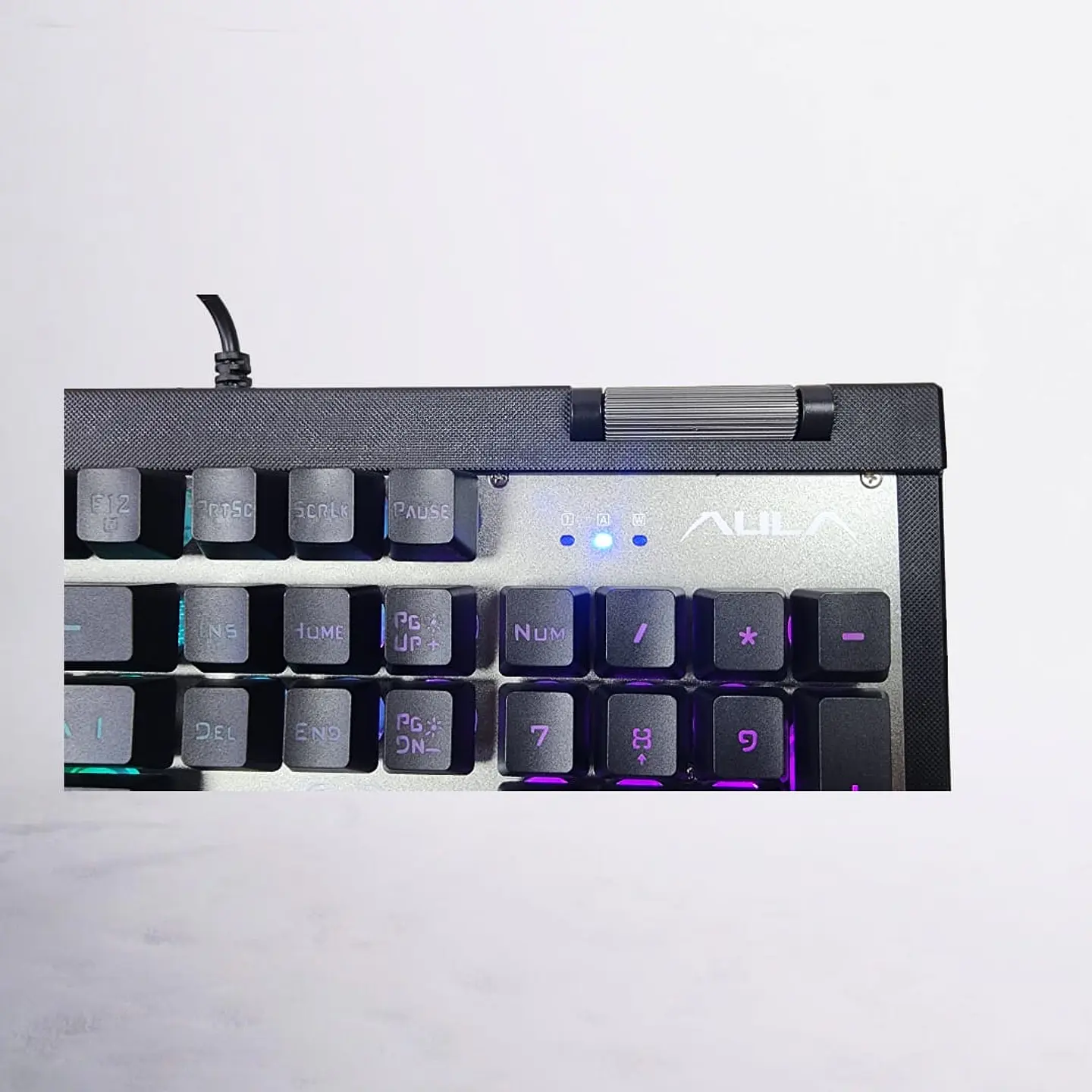 Teclado Gamer De Membrana Rgb Aula F3020 7