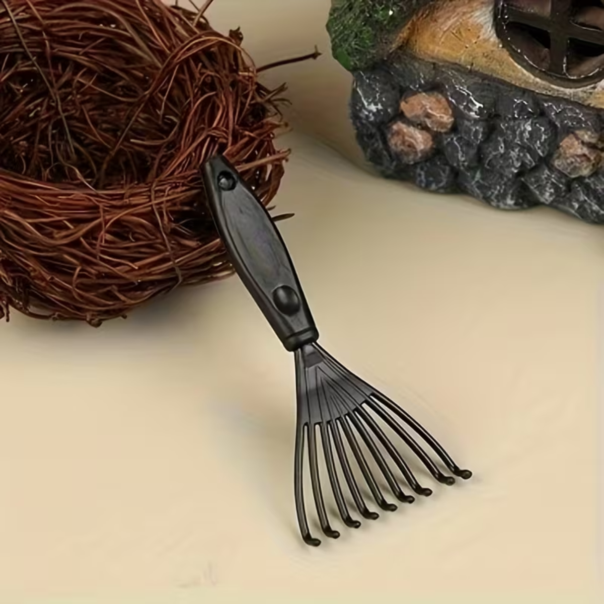 Limpiador de Cepillos y Peines  7