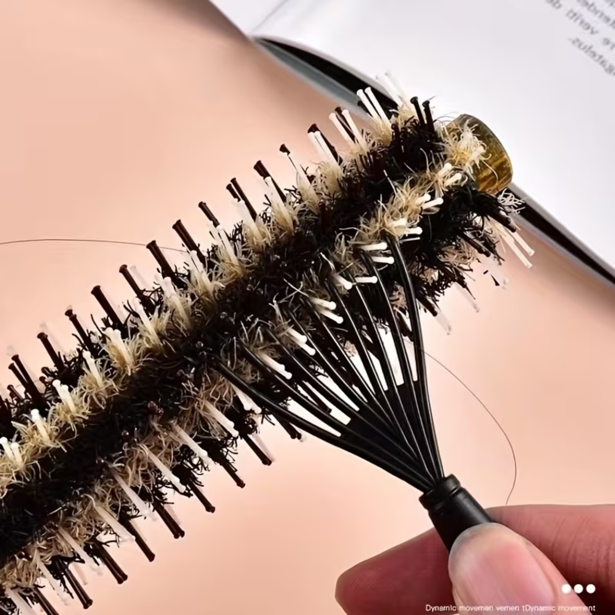 Limpiador de Cepillos y Peines  9