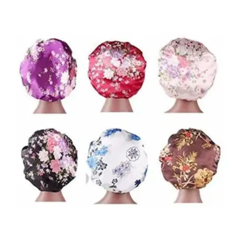 Gorro de Satin Floreado Con Pretina Ancha 1