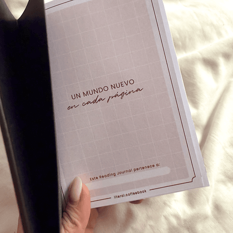 Reading journal pocket