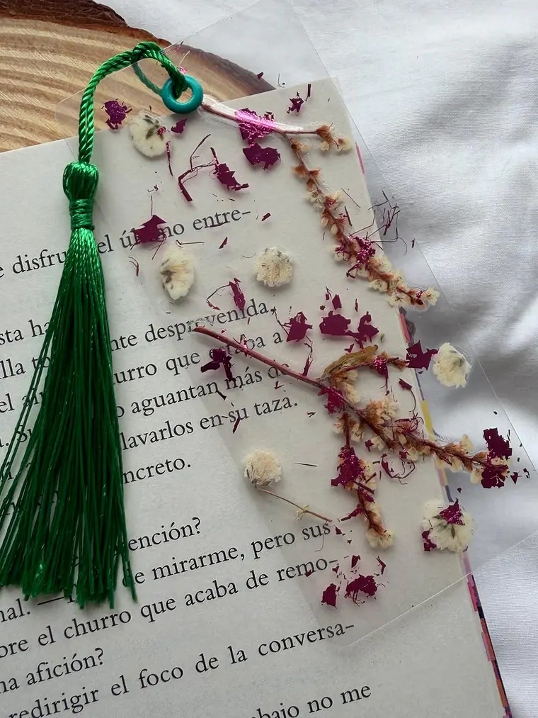Marcapáginas Flora 1
