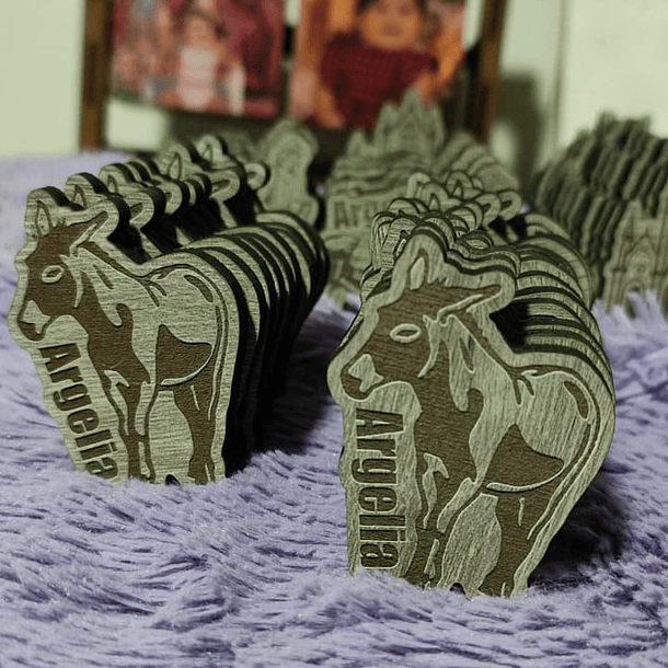 Llaveros Personalizados Madera 1