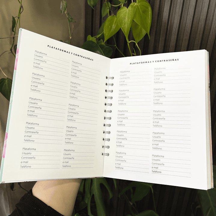 Agenda 2026 2 días por página con horas (Medio oficio) 3