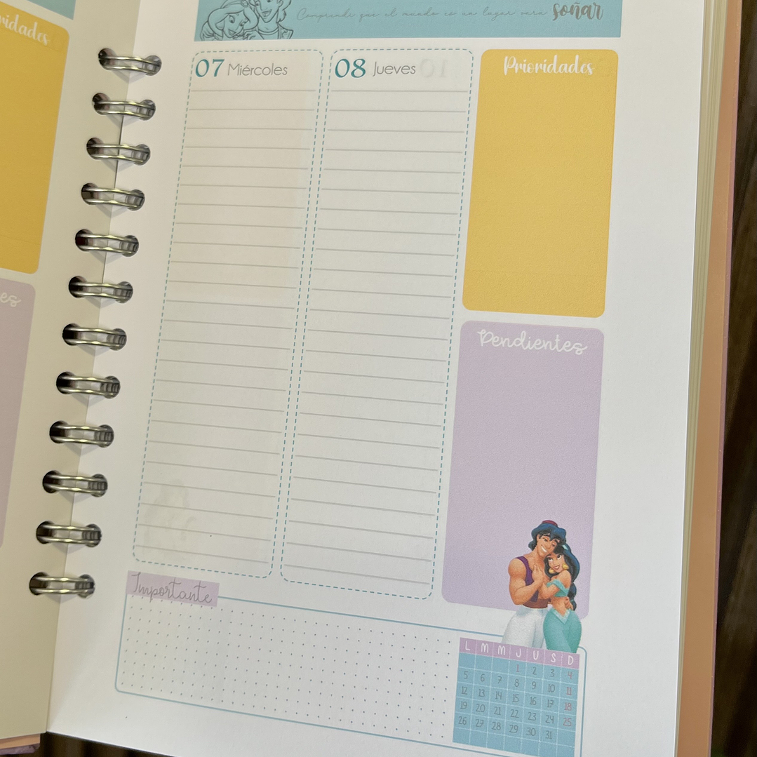 Agenda 2026 inspirada en Disney (2 días por página) 3