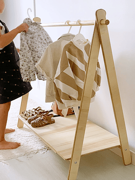 Children's wooden hanger