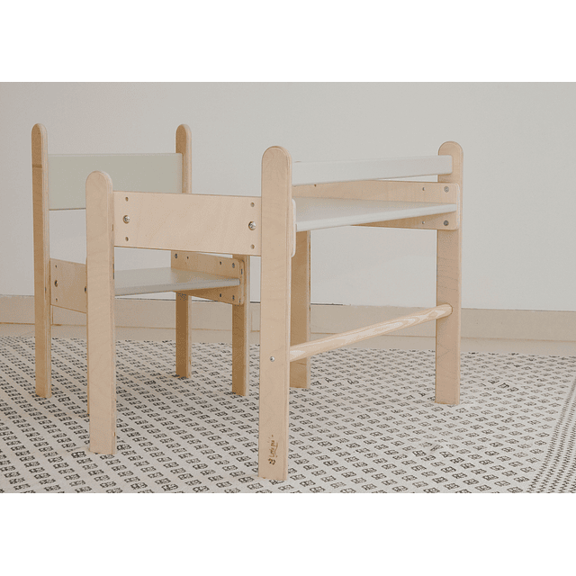 Chaise et table évolutive
