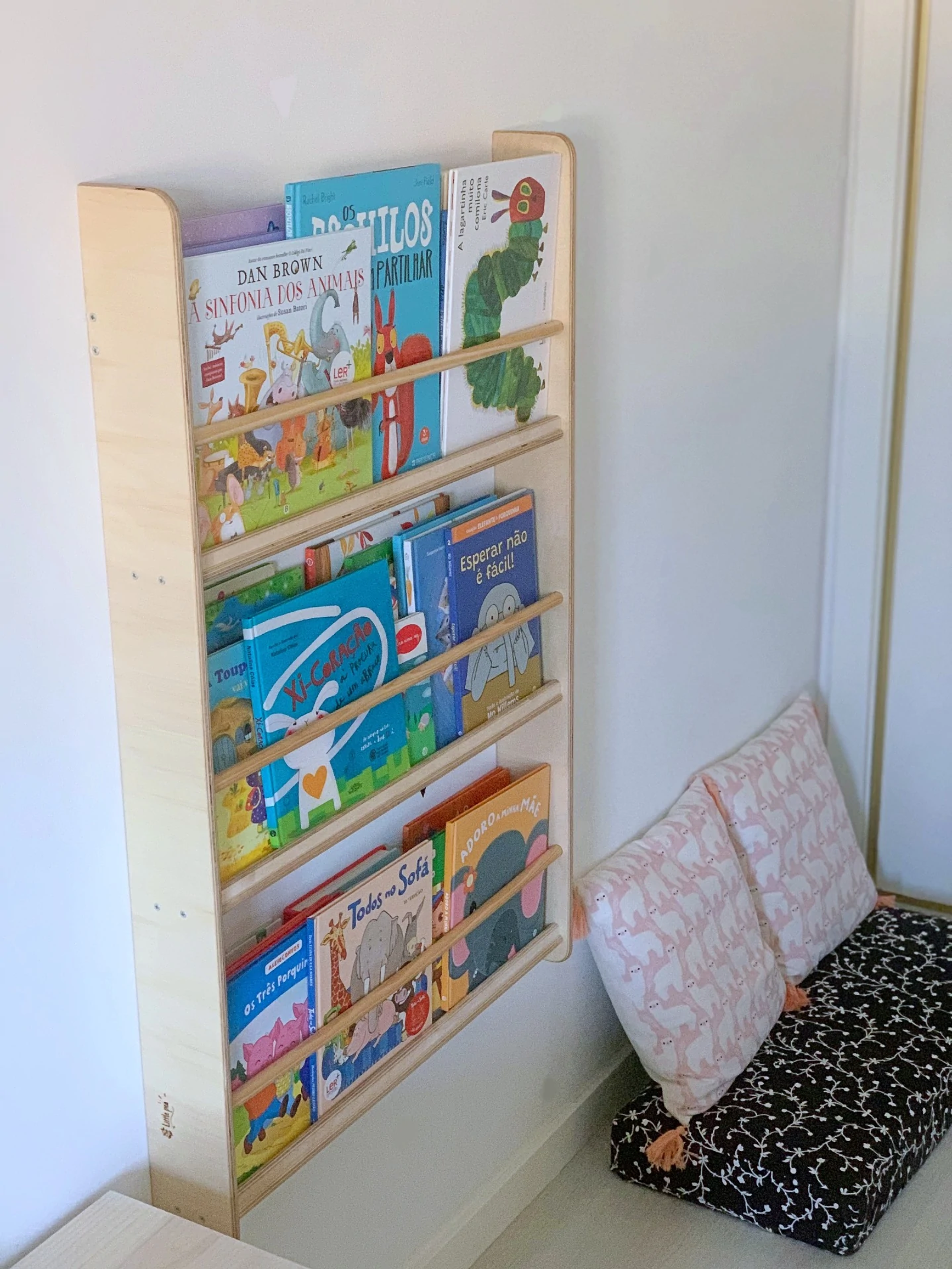 Bibliothèque murale 3