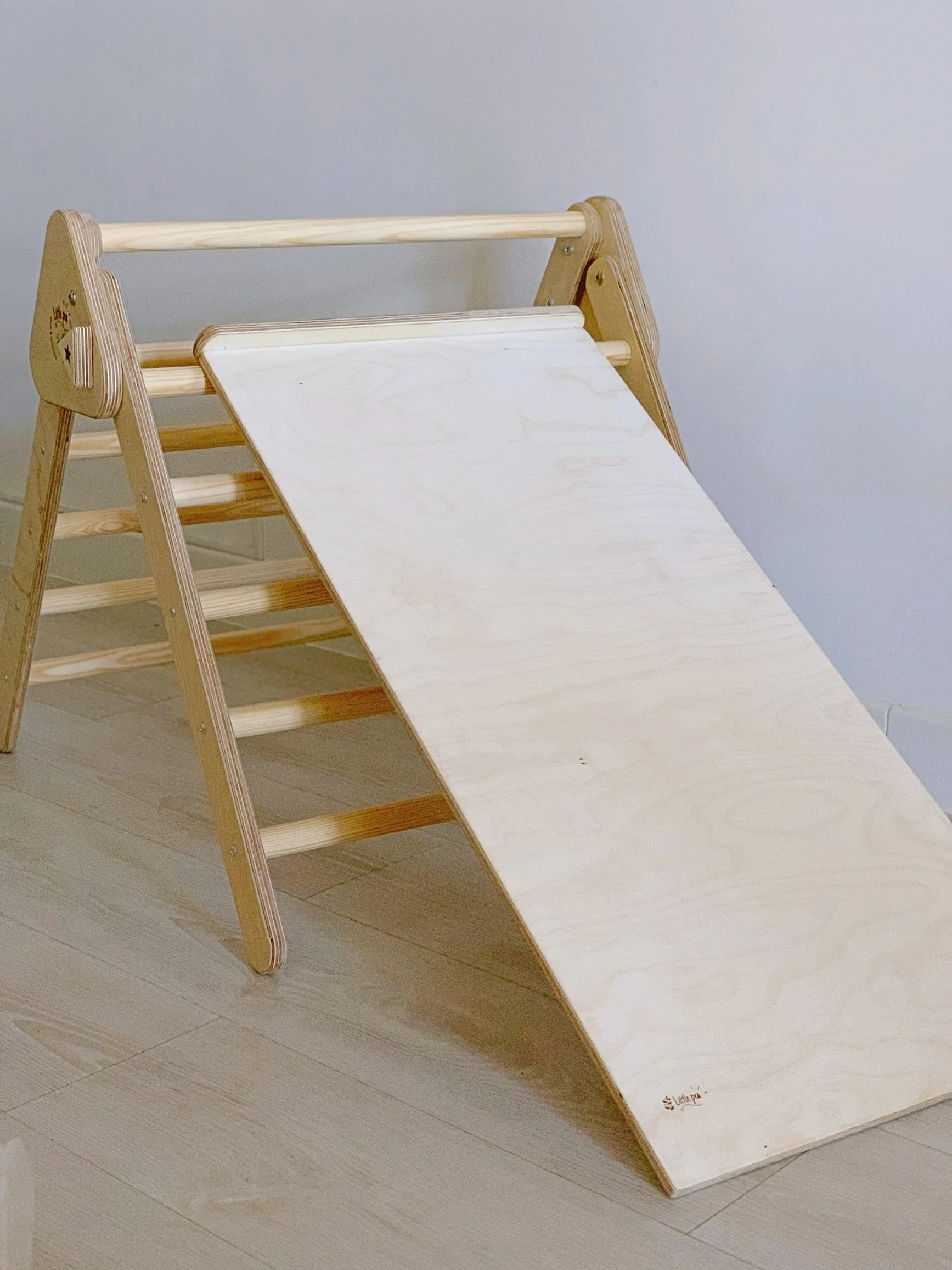 Mini triángulo pikler (natural) 3