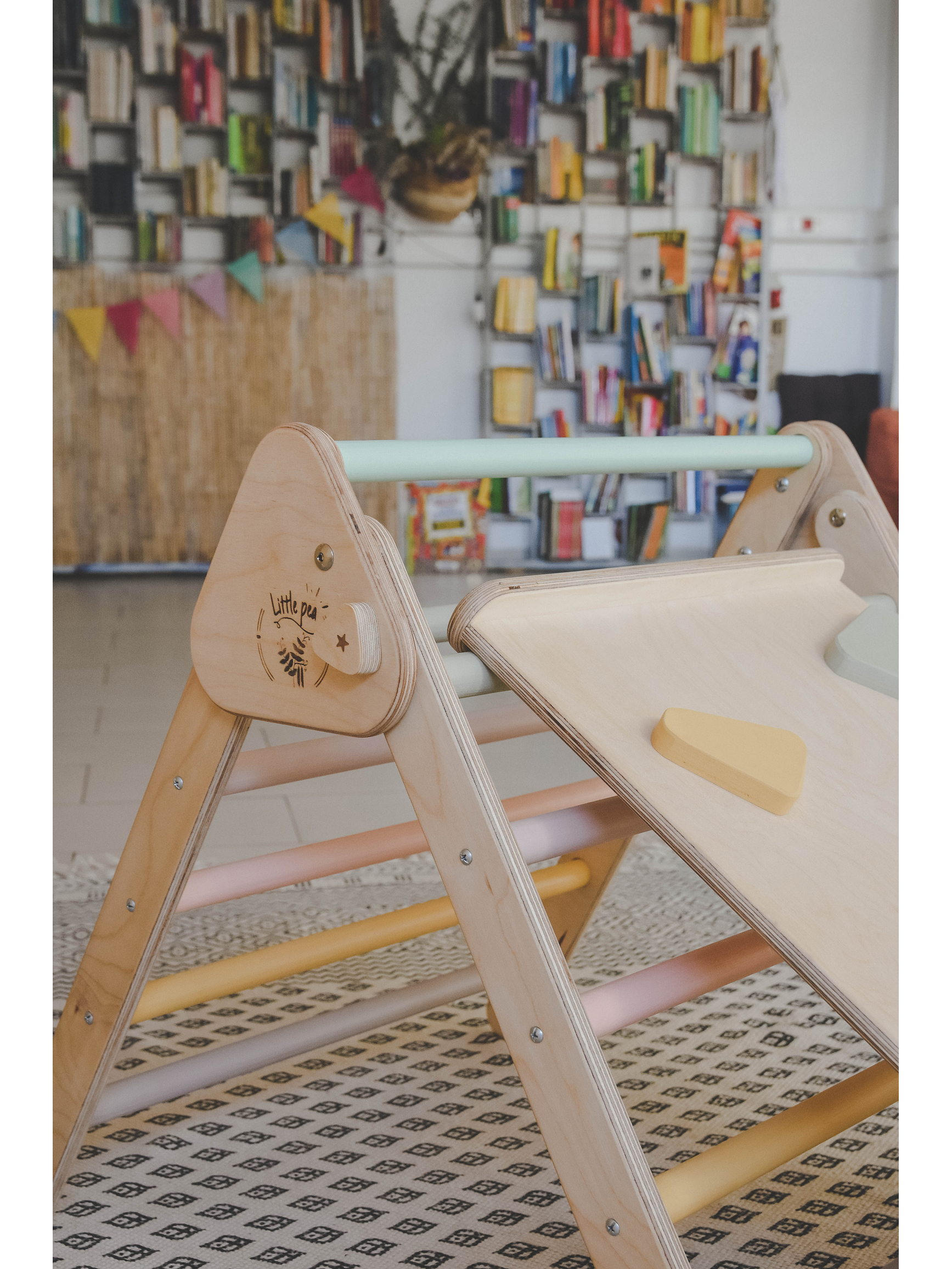 Mini pikler triangle (pastel) 3