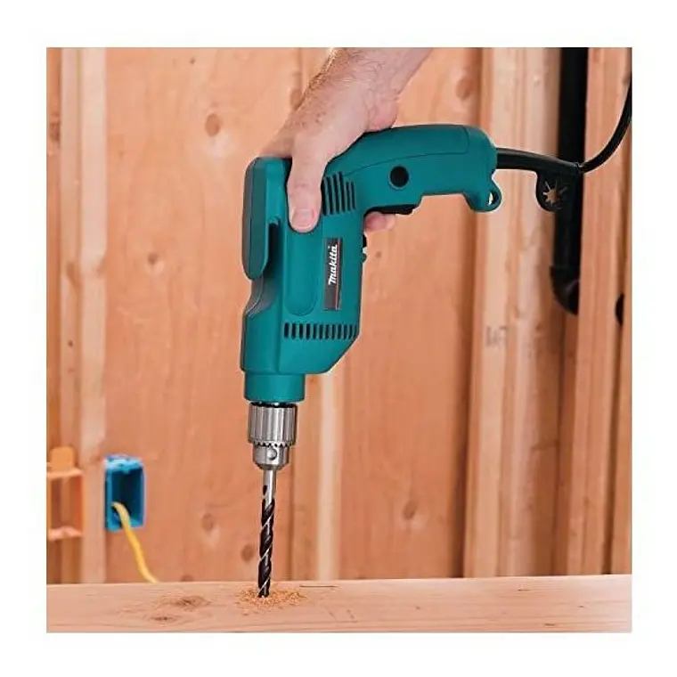 Taladro reversible 10mm Makita 6407 2