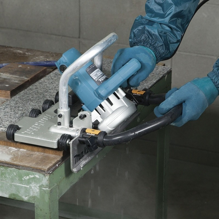 Cortadora en Humedo Makita 4100NH2RX 2